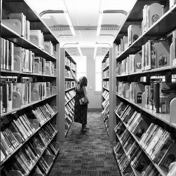 Meet your Posher, Aubrey - Picture 1 of 1